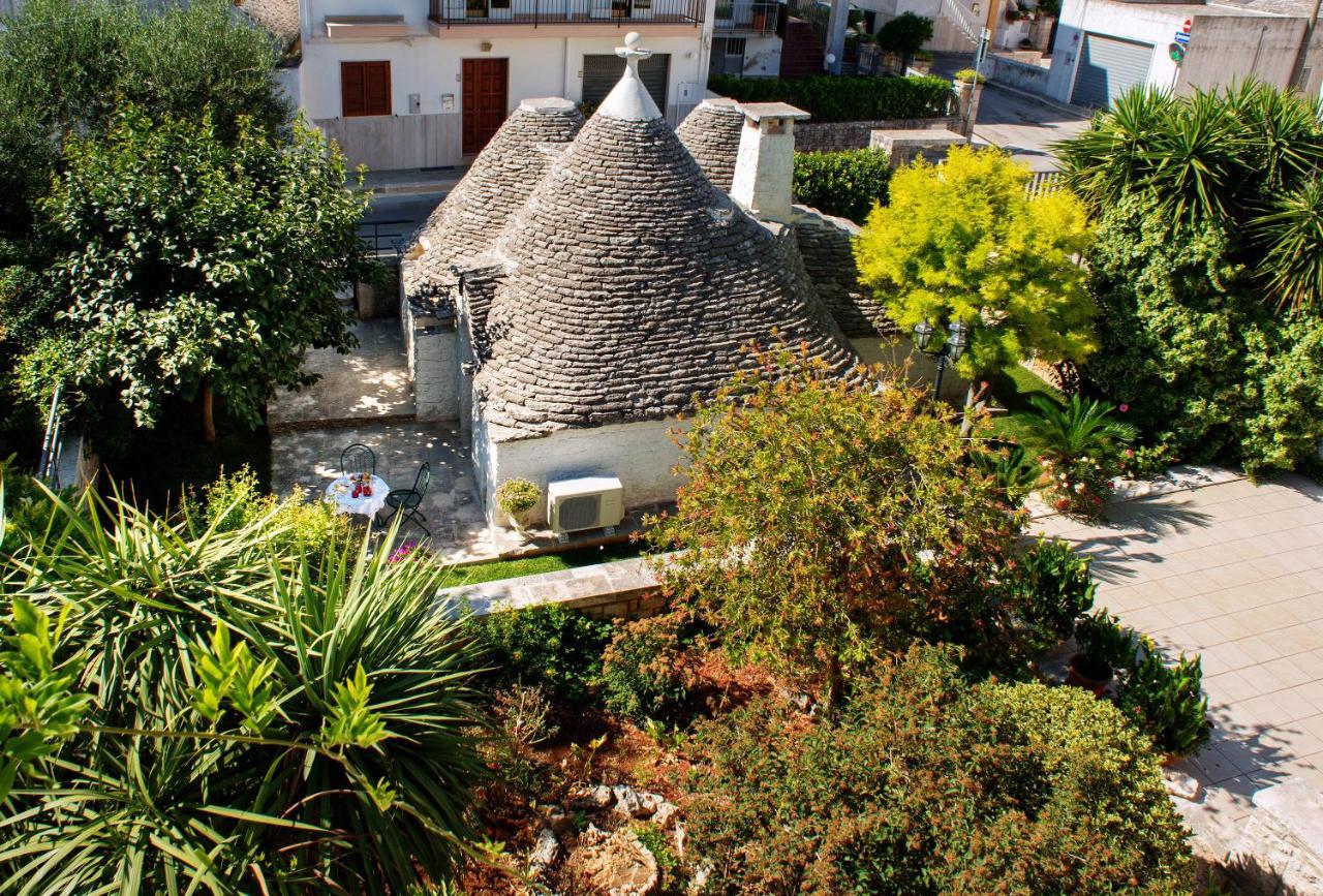 Bed and Breakfast Trullo Giardino Fiorito Альберобелло Екстер'єр фото
